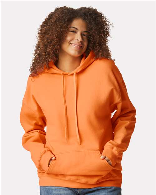 Gildan Unisex Softstyle® Midweight Hooded Sweatshirt SF500 - Tangerine