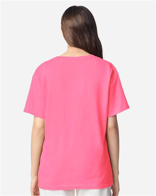 Gildan Youth Light Cotton T-Shirt 3000B - Safety Pink