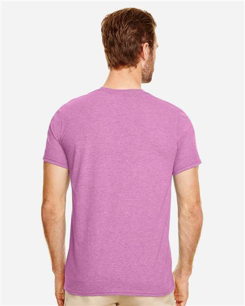 Gildan Unisex Softstyle® T-Shirt 64000 - Heather Radiant Orchid