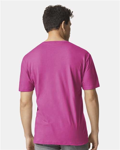 Gildan Unisex Softstyle® T-Shirt 64000 - Heliconia