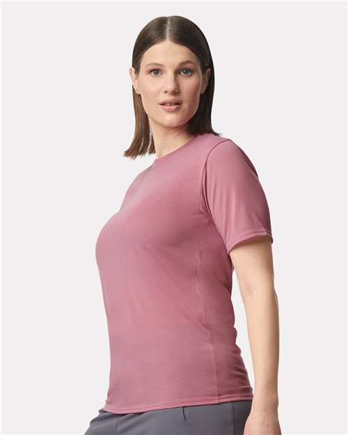 Gildan Unisex Performance® T-Shirt 42000 - Plumrose