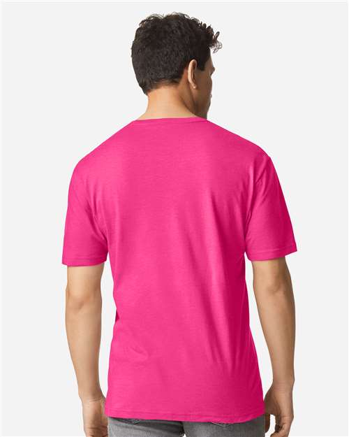 Gildan Unisex Light Cotton T-Shirt 3000 - Heliconia