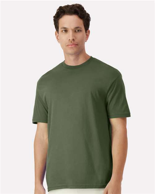 Gildan Unisex Light Cotton T-Shirt 3000 - Military Green
