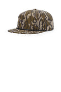 Mossy Oak Bottomland/ Black