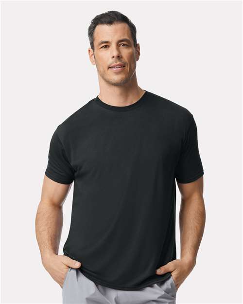 Gildan Unisex Performance® T-Shirt 42000 - Black