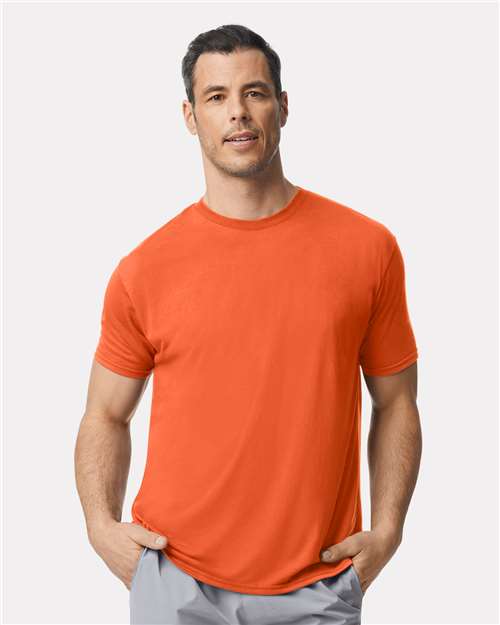 Gildan Unisex Performance® T-Shirt 42000 - Orange