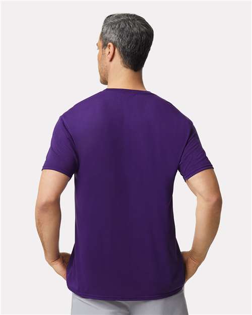 Gildan Unisex Performance® T-Shirt 42000 - Purple