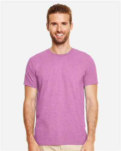 64000 Men's Softstyle® T-Shirt - Heather Radiant Orchid